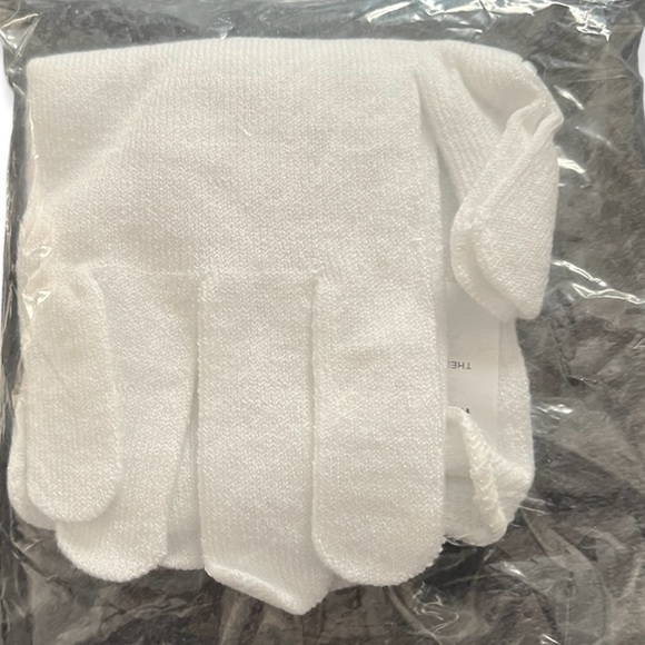 Wells Lamont White Thermal Glove Liner - Picture 4 of 4